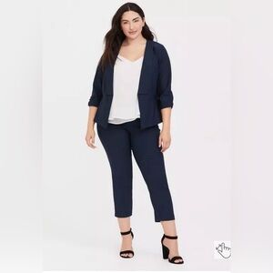 NWOT Navy Supreme Stretch Blazer